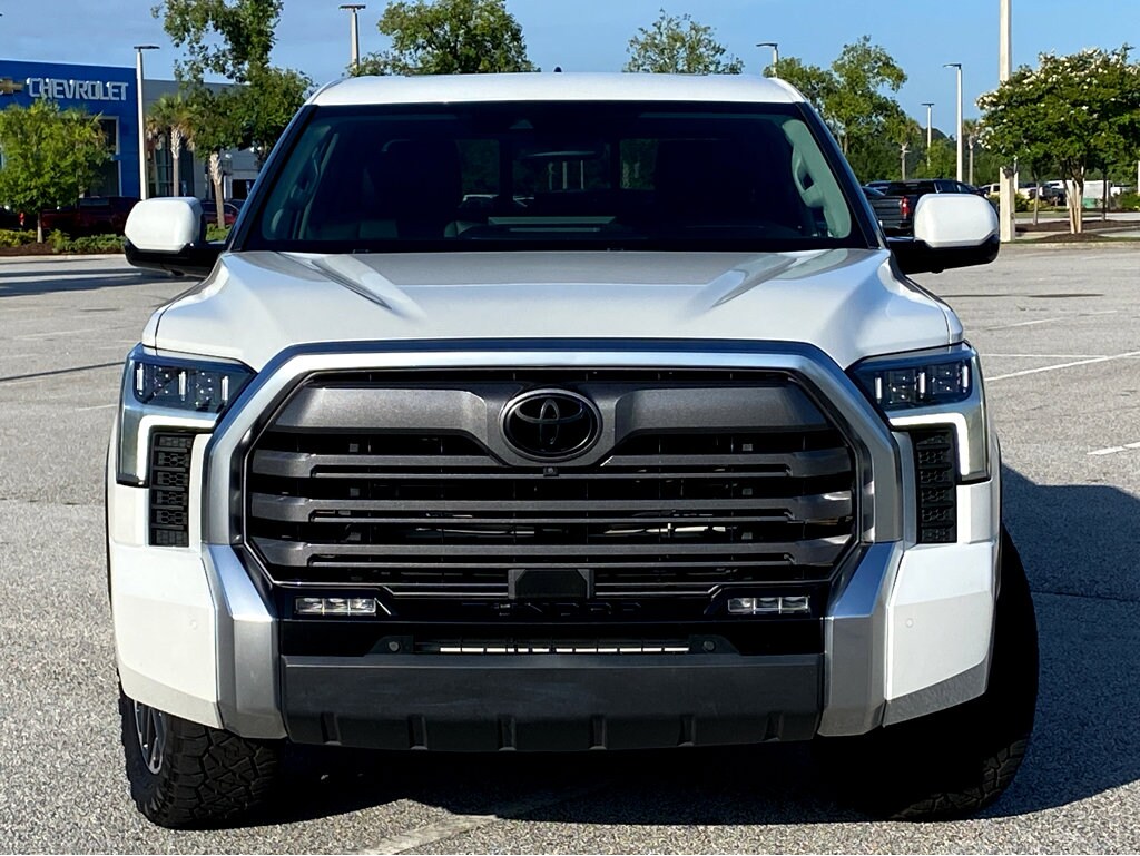 2022 Toyota Tundra Limited photo 2