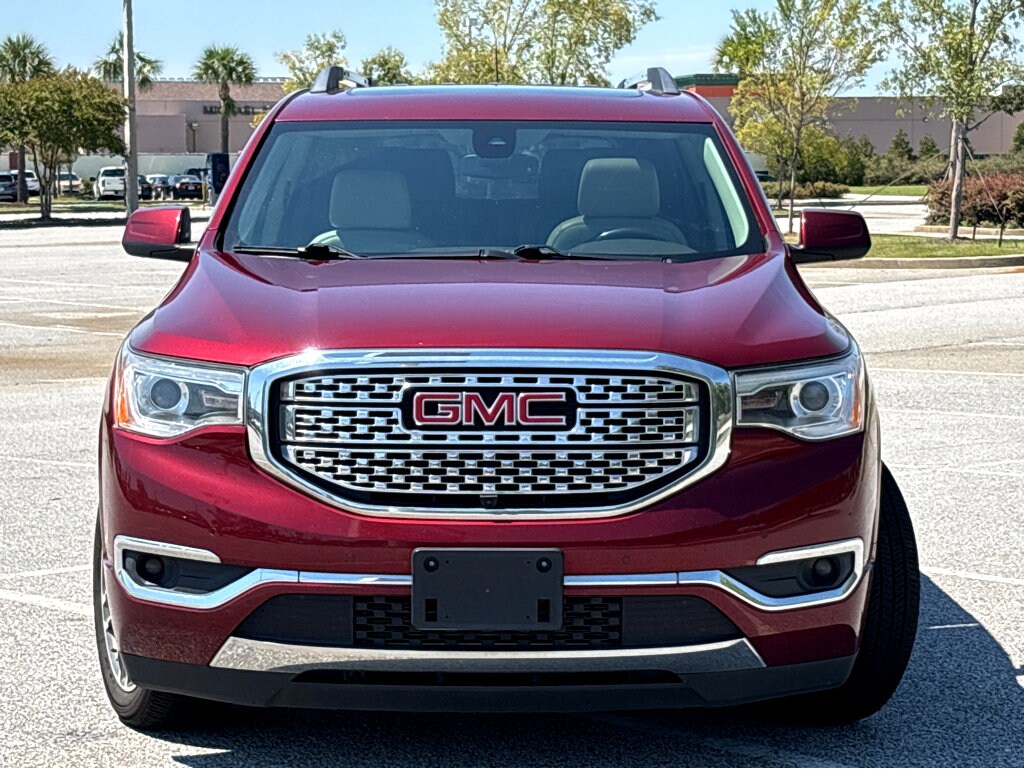 2018 Gmc Acadia Denali photo 2