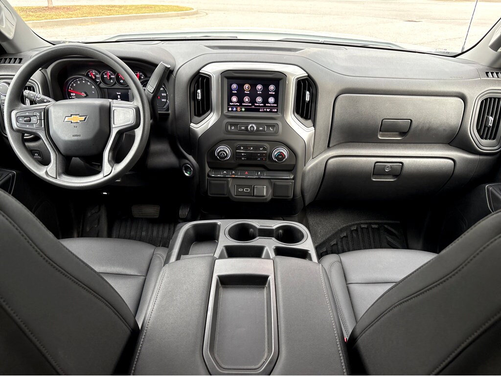 2024 Chevrolet Silverado 1500 Work Truck photo 4