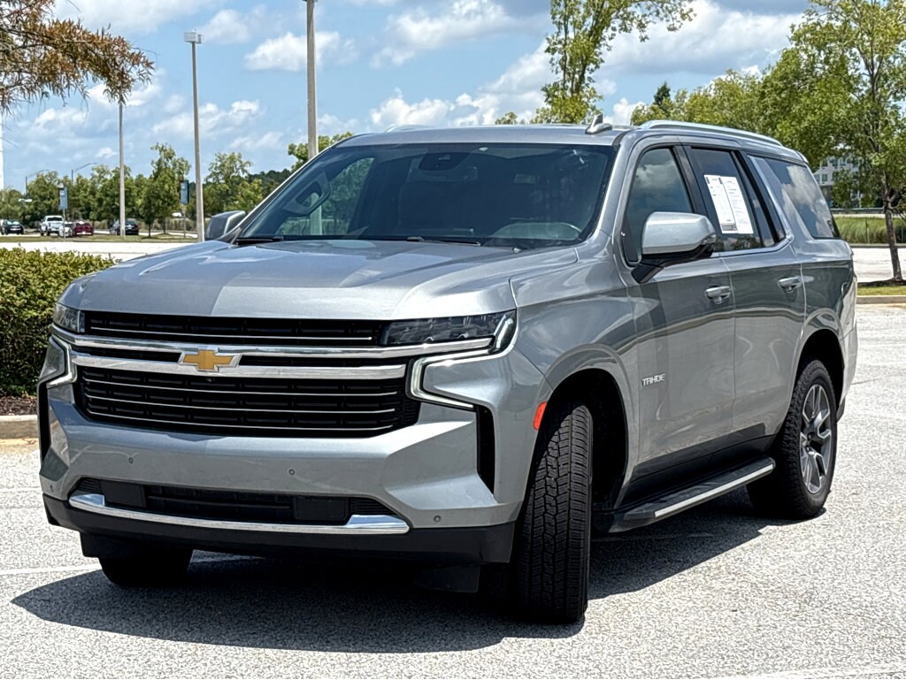 2023 Chevrolet Tahoe LT photo 3
