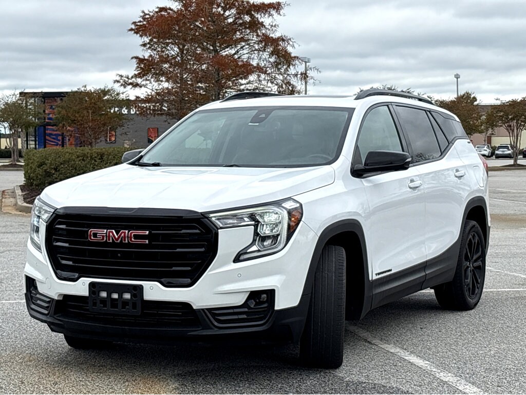 Used 2022 GMC Terrain SLT SUV