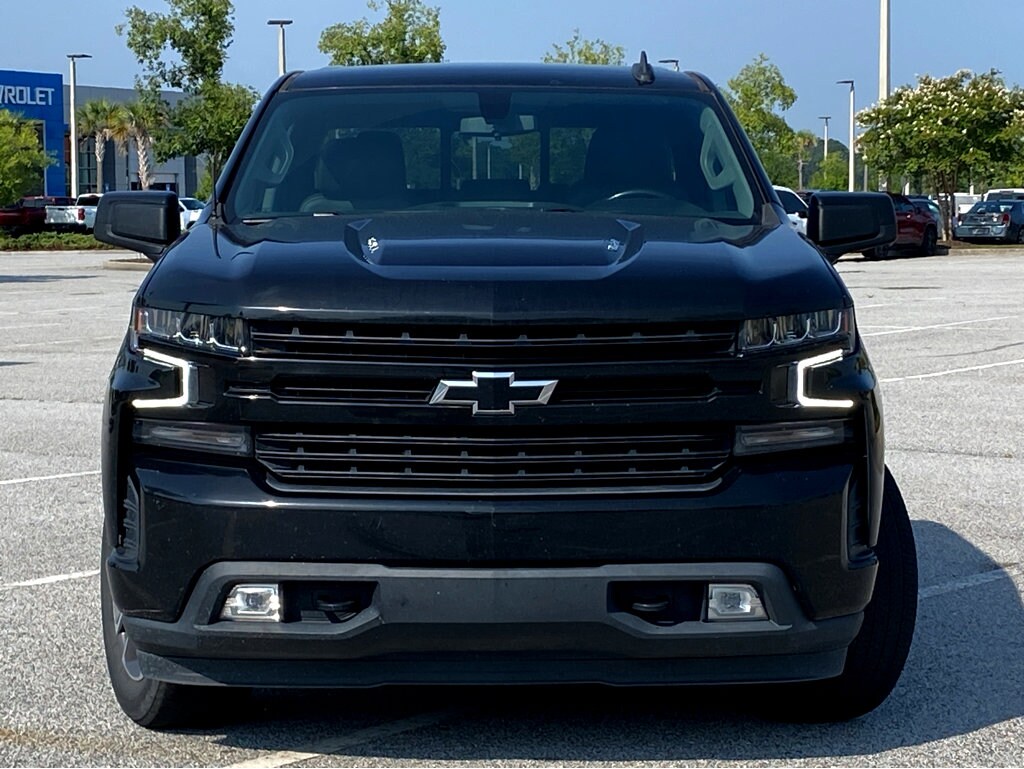 2021 Chevrolet Silverado 1500 RST photo 2