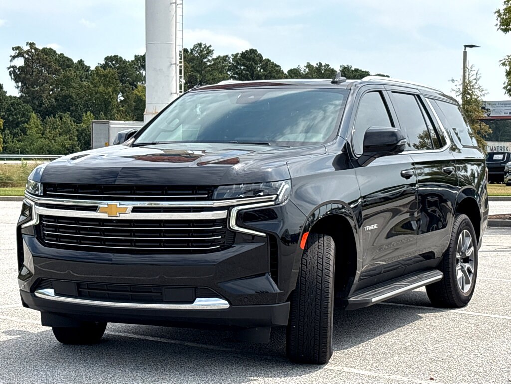 2024 Chevrolet Tahoe LT photo 3