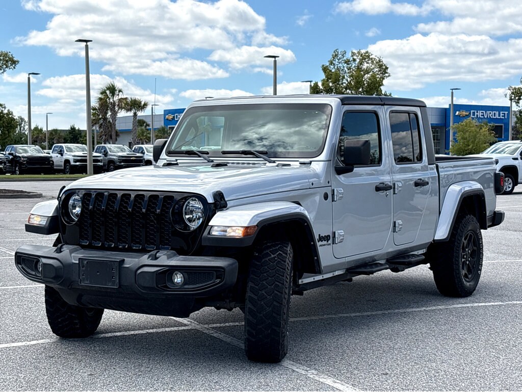 2022 Jeep Gladiator Willys photo 3