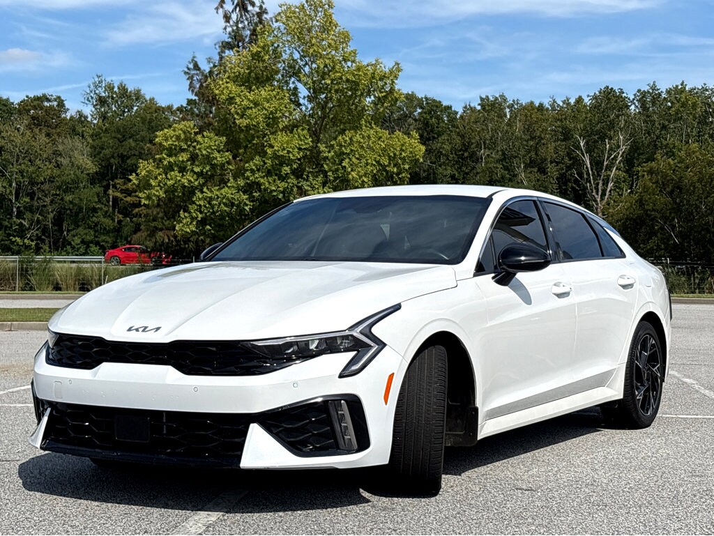 2025 Kia K5 GT-Line photo 3