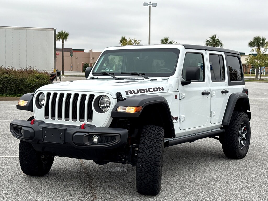 2023 Jeep Wrangler Rubicon photo 3