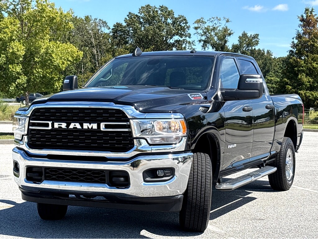 2024 Ram 2500 Big Horn photo 3