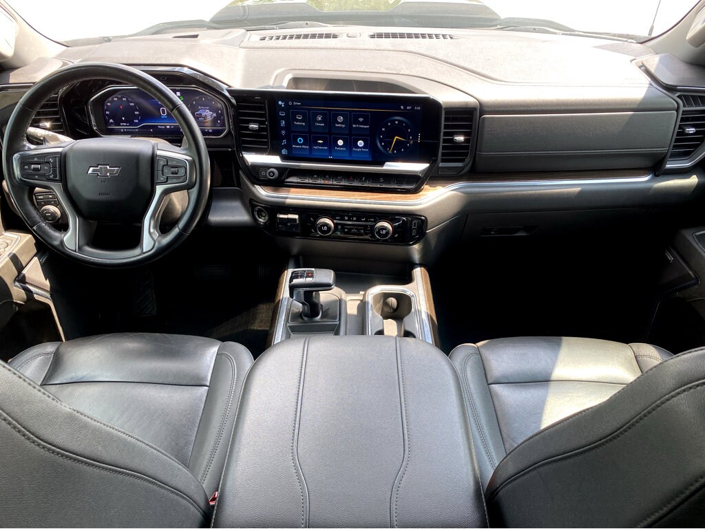 2023 Chevrolet Silverado 1500 LT Trail Boss photo 4