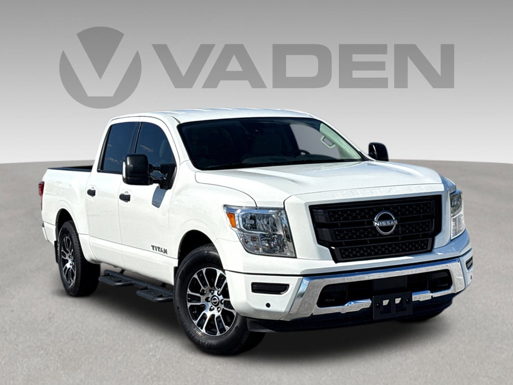 2024 Nissan Titan Truck Crew Cab 
