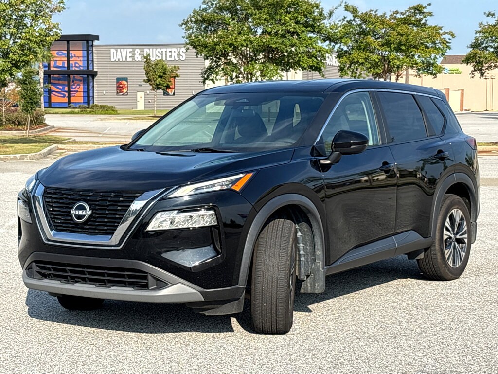 2023 Nissan Rogue SV photo 3