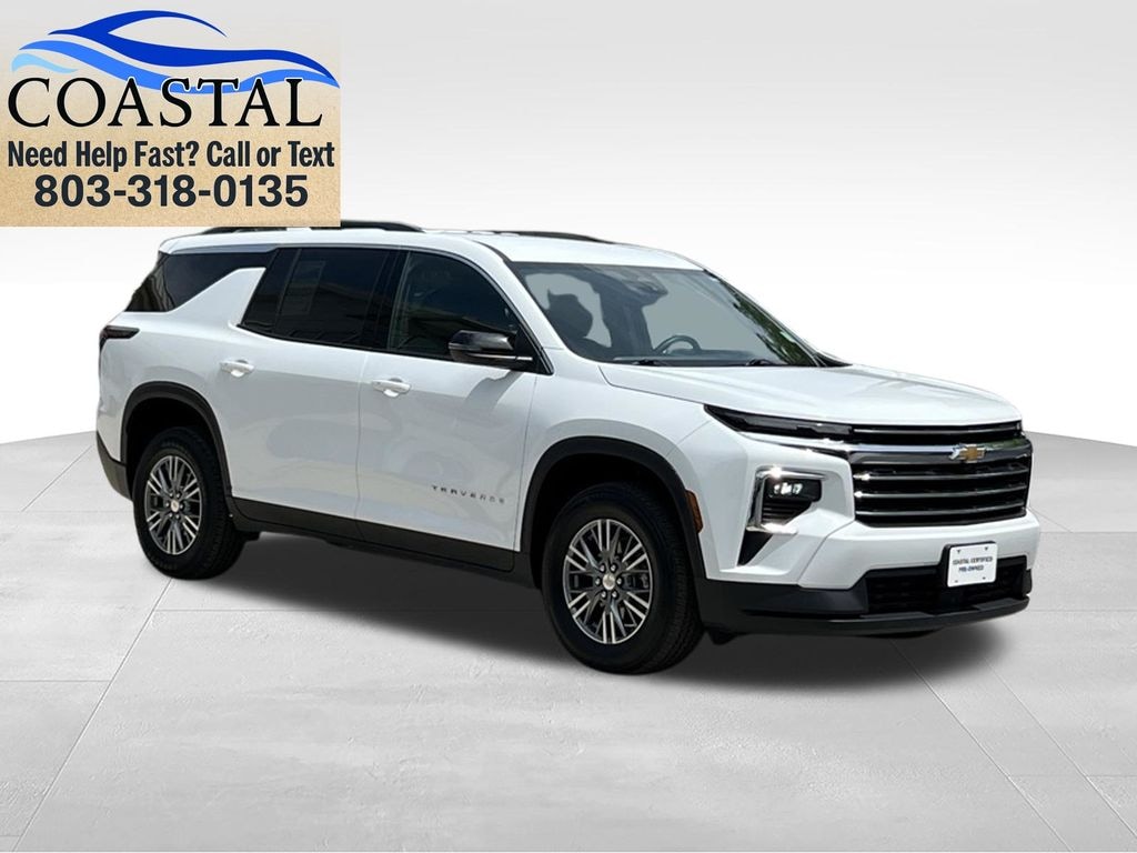Used 2025 Chevrolet Traverse LT SUV
