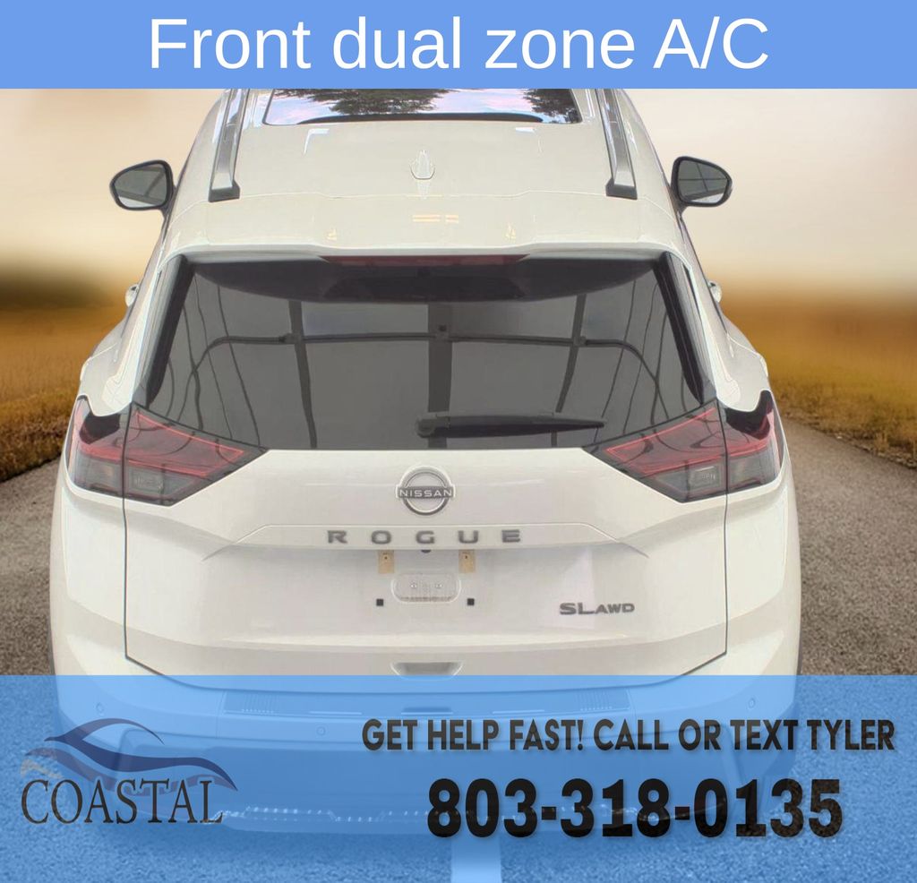 2024 Nissan Rogue SL photo 3