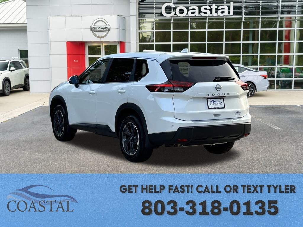 2026 Nissan Rogue SV - Photo 15