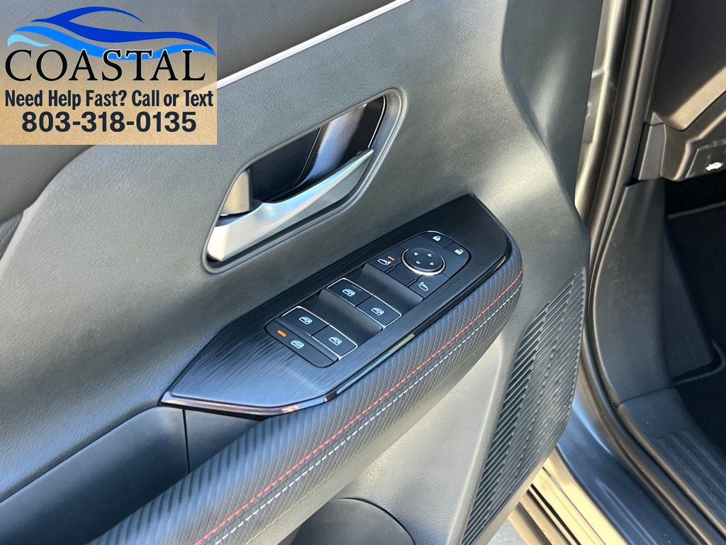 2026 Nissan KICKS SR - Photo 6