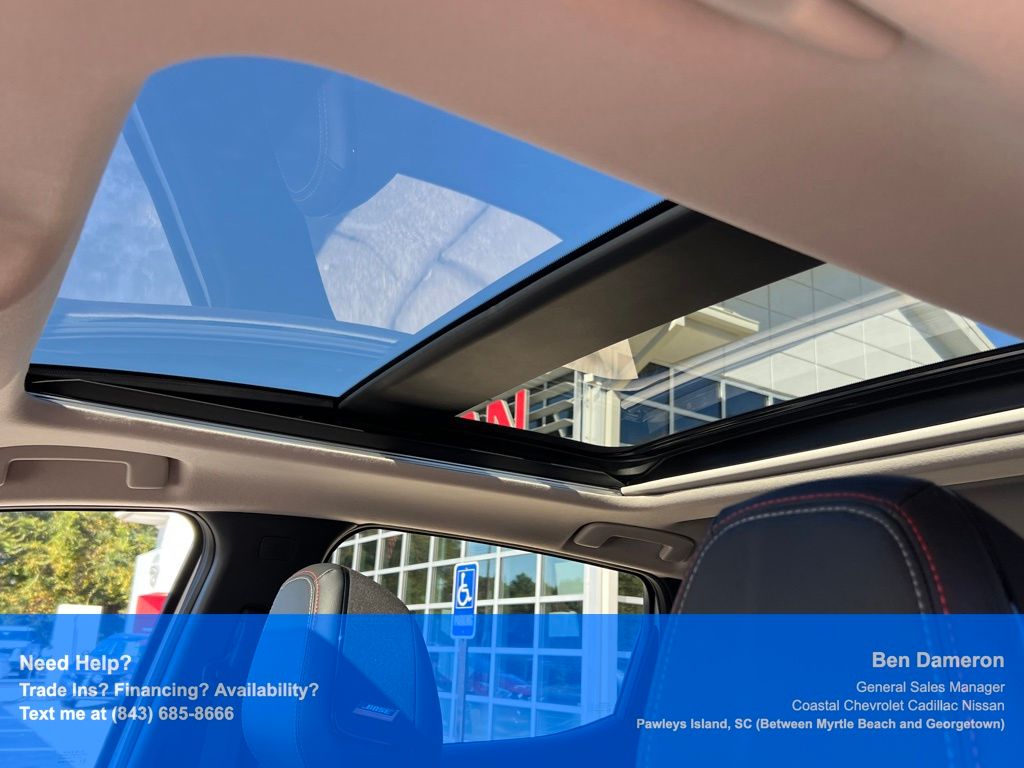 2026 Nissan KICKS SR - Photo 10