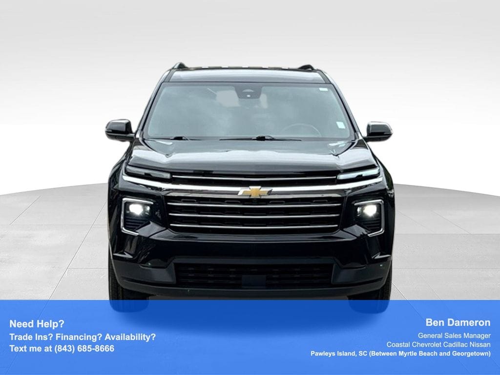 Used 2025 Chevrolet Traverse LT SUV