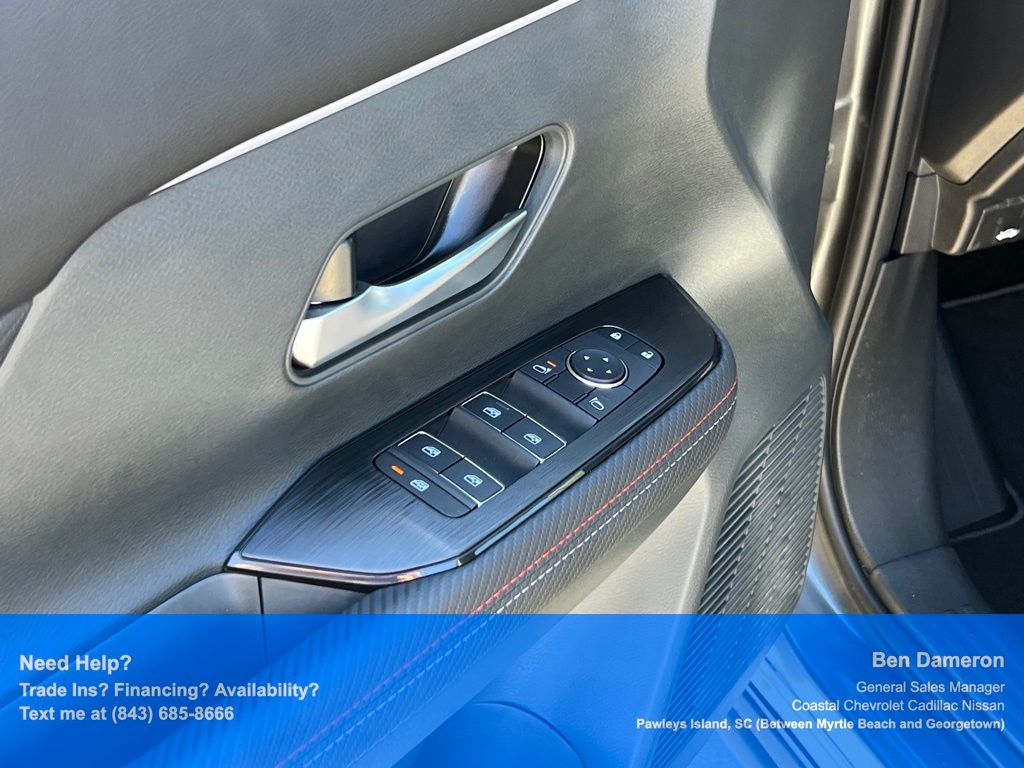 2026 Nissan KICKS SR - Photo 6