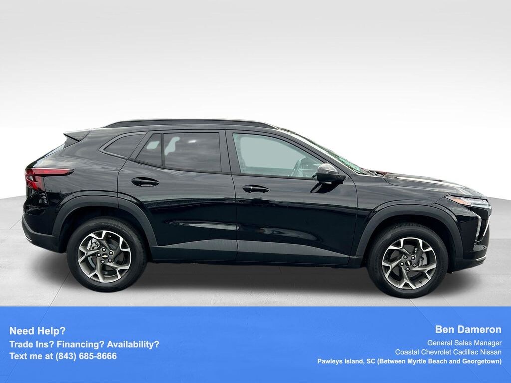 Used 2024 Chevrolet Trax LT SUV