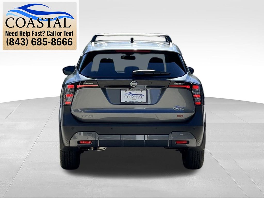2026 Nissan KICKS SR - Photo 12
