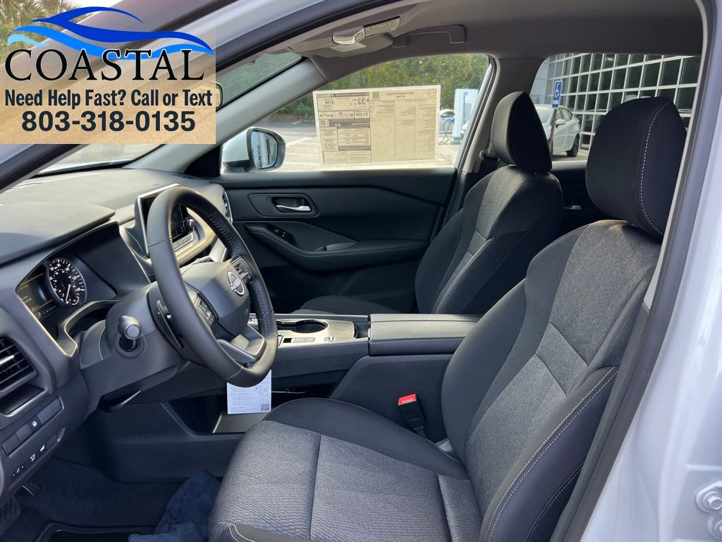2026 Nissan Rogue SV - Photo 10
