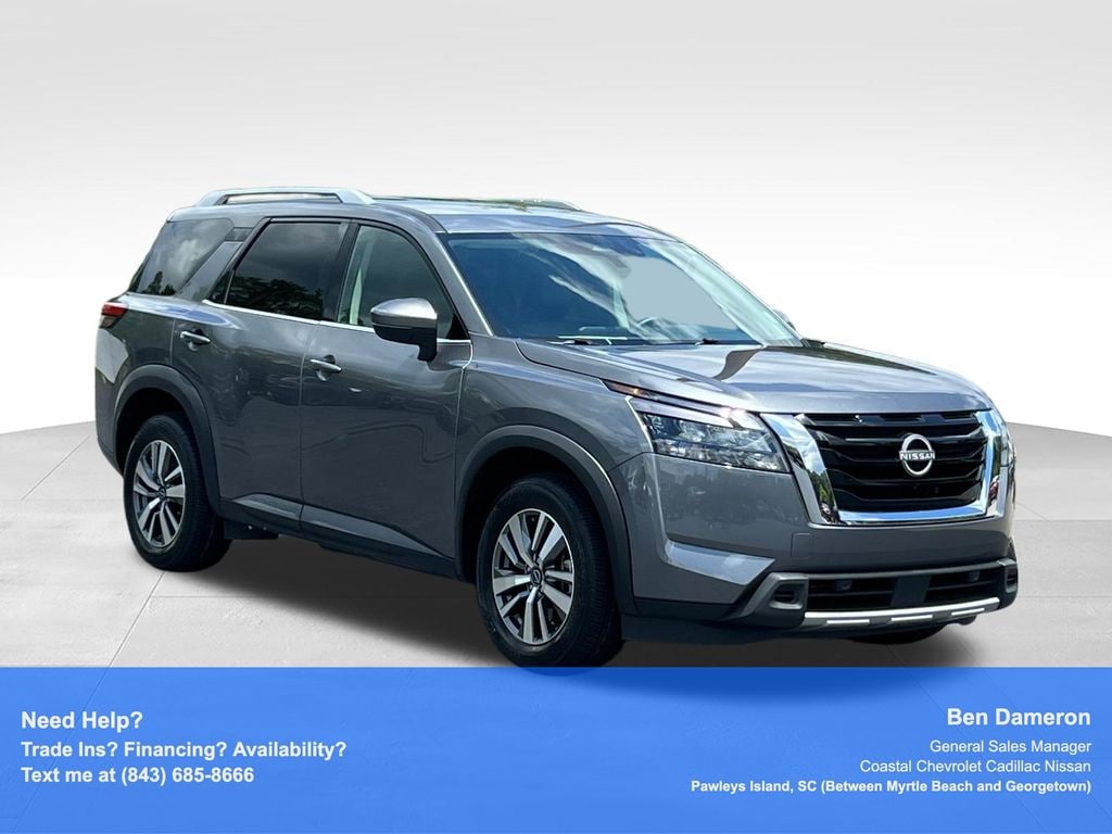 Used 2025 Nissan Pathfinder SL SUV
