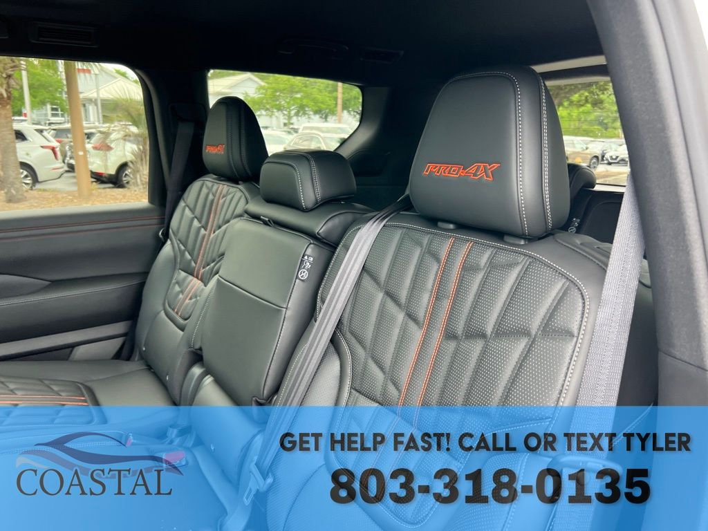 2025 Nissan Armada PRO-4X - Photo 21