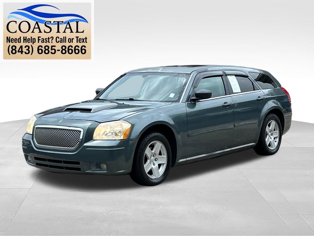 2005 Dodge Magnum SXT's photo