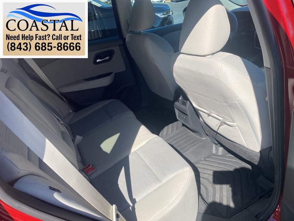 Used 2023 Nissan Rogue SV SUV