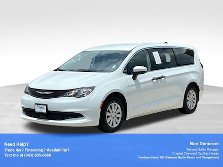 2021 Chrysler Voyager L Van Passenger Van