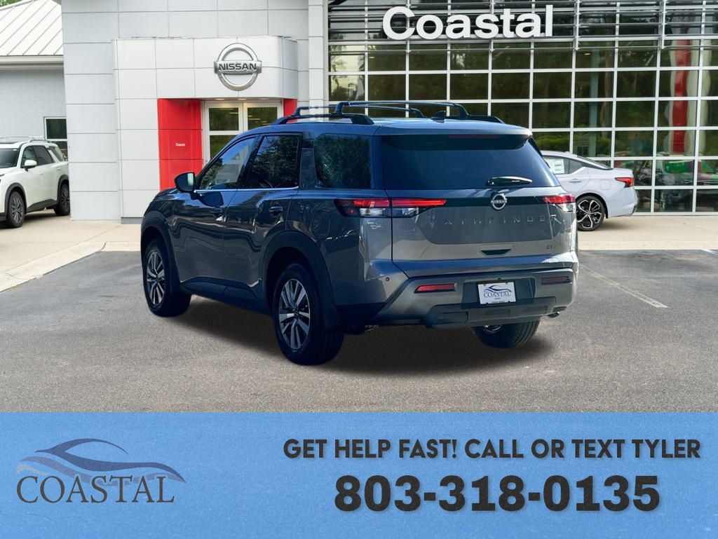 2026 Nissan Pathfinder SL SUV