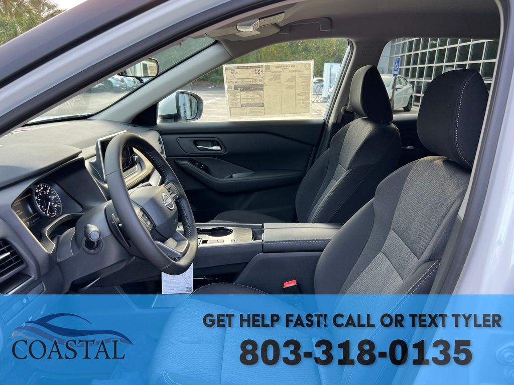 2026 Nissan Rogue SV - Photo 10