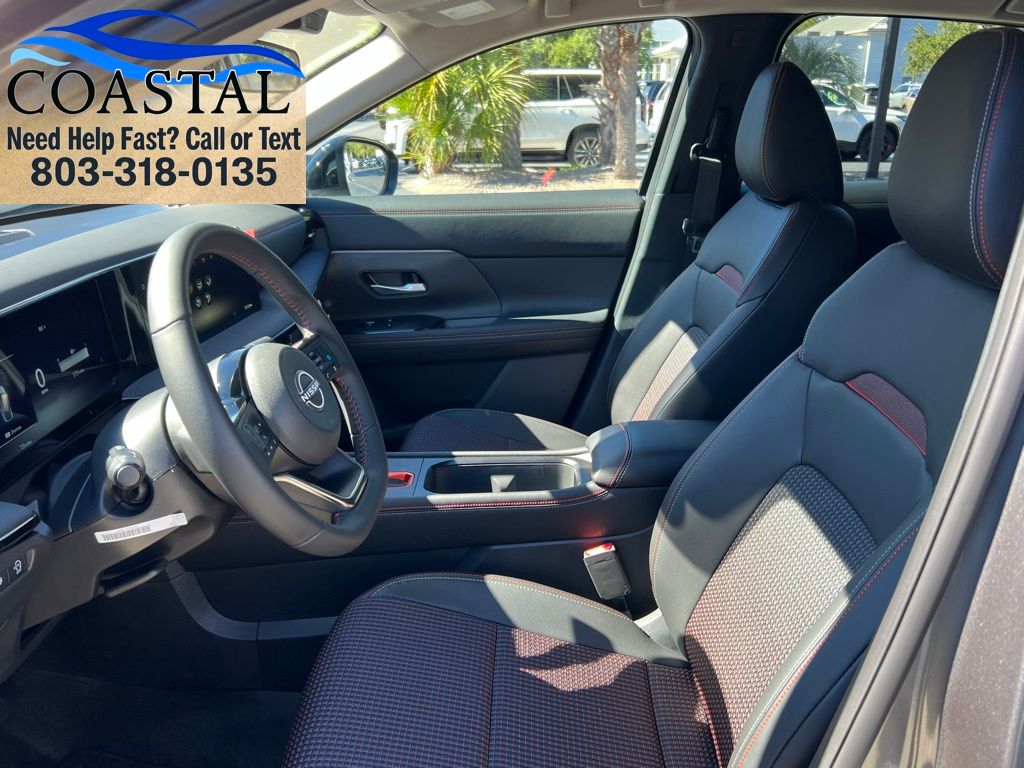 2026 Nissan KICKS SR - Photo 8