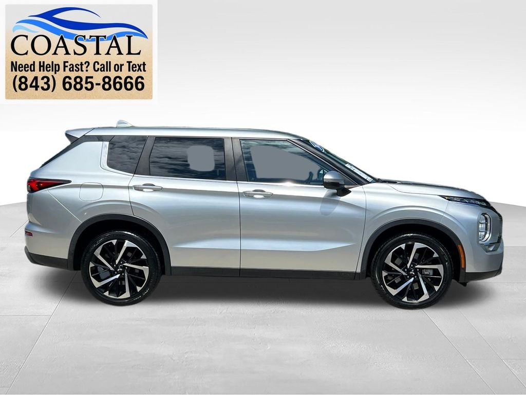Used 2022 Mitsubishi Outlander ES CUV