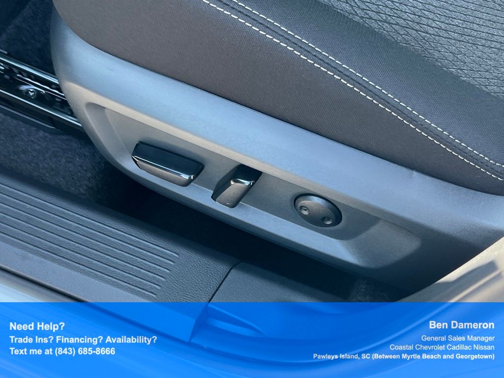 2026 Nissan Rogue SV - Photo 7