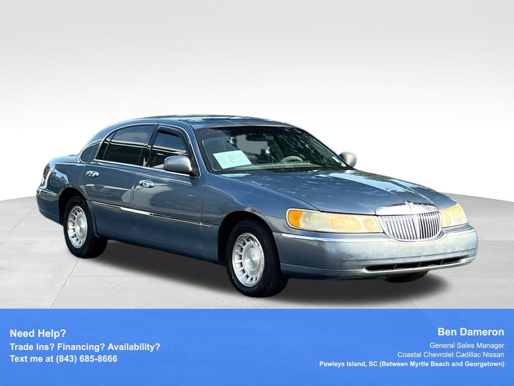 Used 1999 Lincoln Town Car Executive Sedan