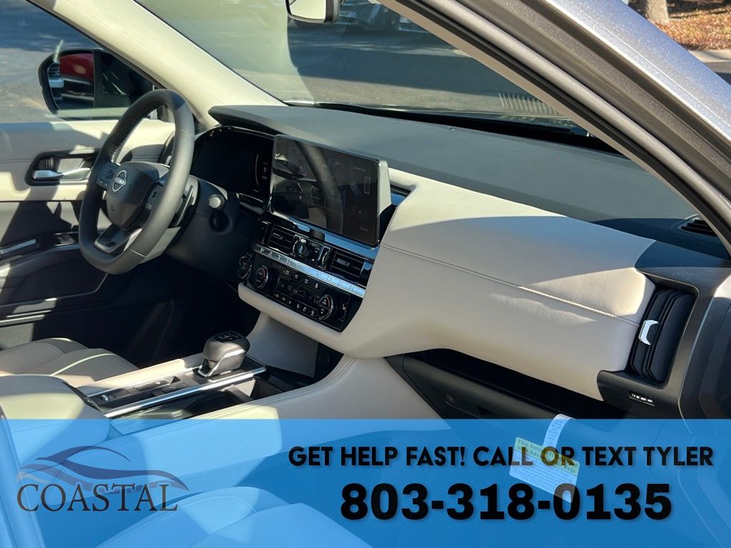 2026 Nissan Pathfinder SL SUV