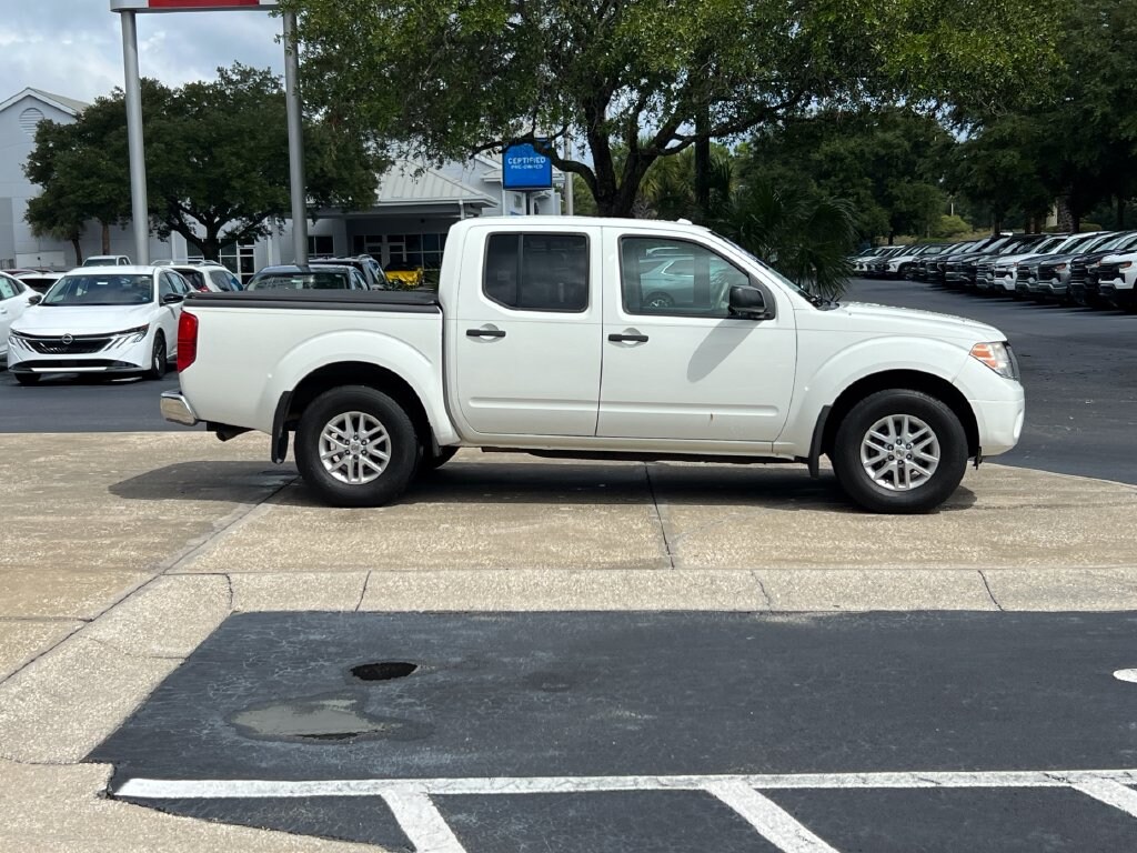 Used 2017 Nissan Frontier SV Truck Crew Cab