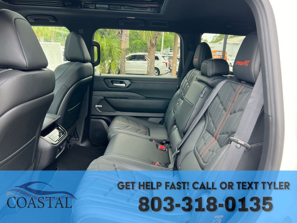 2025 Nissan Armada PRO-4X - Photo 20