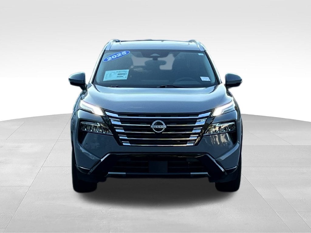 Used 2025 Nissan Rogue Platinum SUV