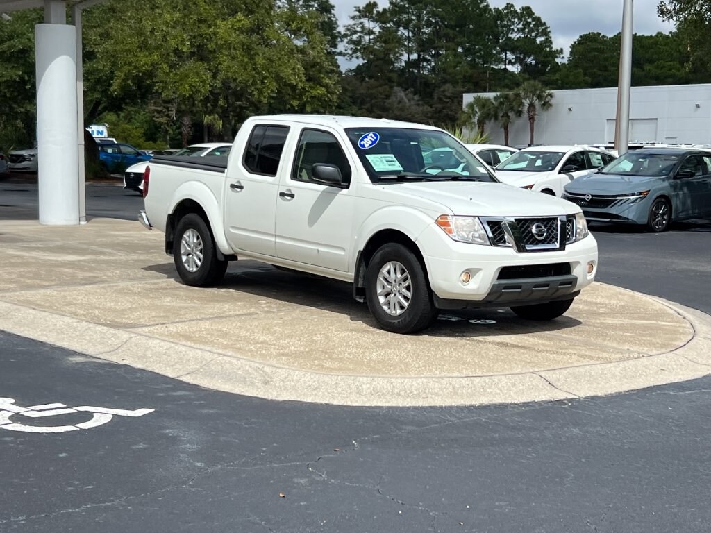 Used 2017 Nissan Frontier SV Truck Crew Cab
