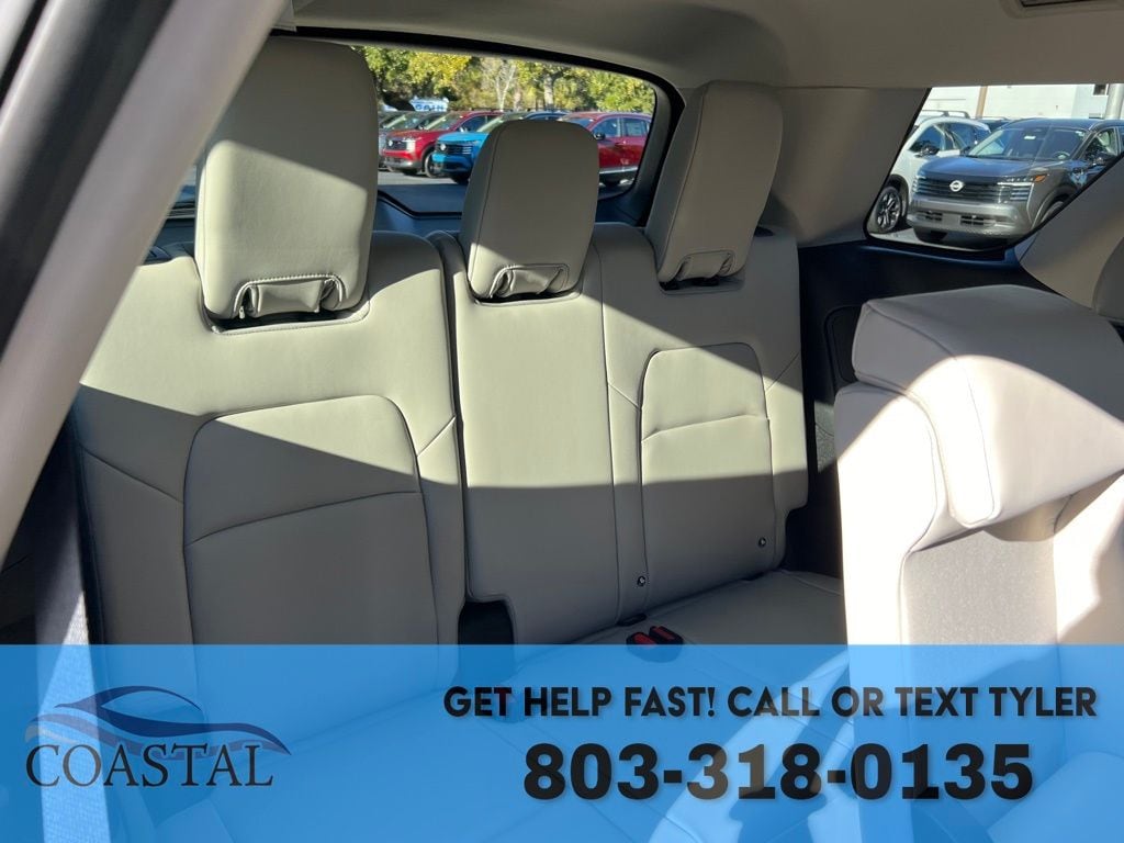 2026 Nissan Pathfinder SL SUV