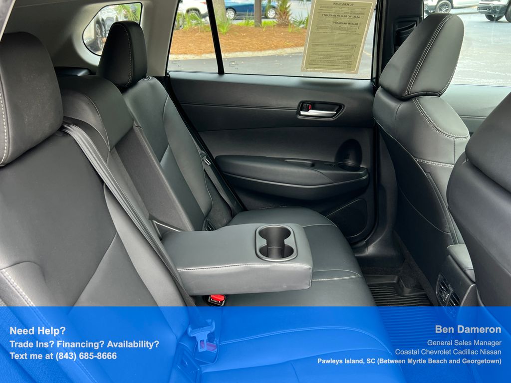 2023 Toyota Corolla Cross XLE - Photo 20