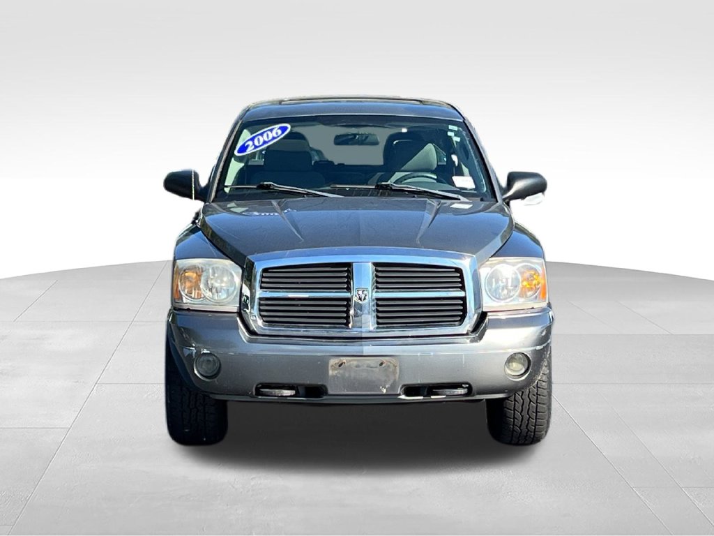 Used 2006 Dodge Dakota SLT with VIN 1D7HW48J36S617577 for sale in Pawleys Island, SC