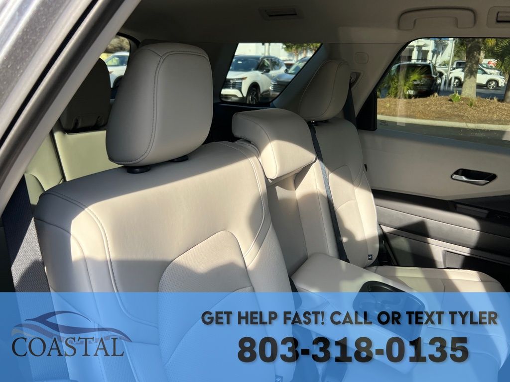 2026 Nissan Pathfinder SL SUV