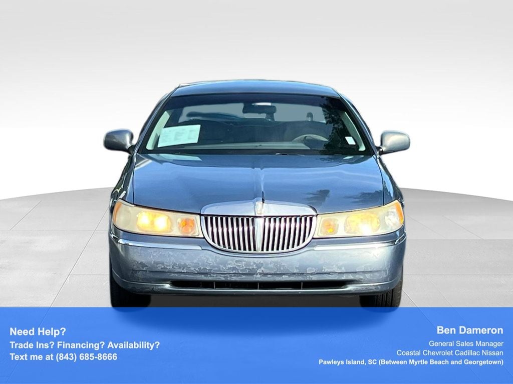 Used 1999 Lincoln Town Car Executive Sedan