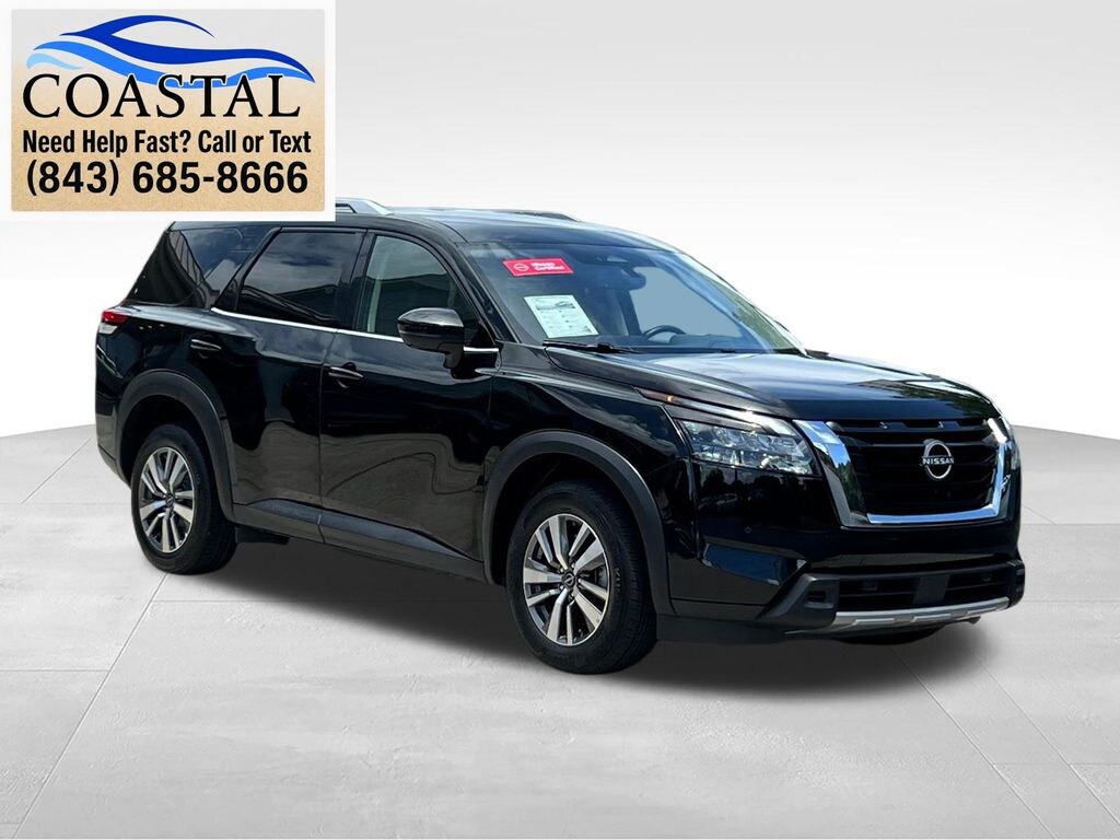 Certified 2025 Nissan Pathfinder SL SUV