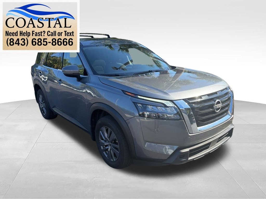Used 2025 Nissan Pathfinder SV SUV