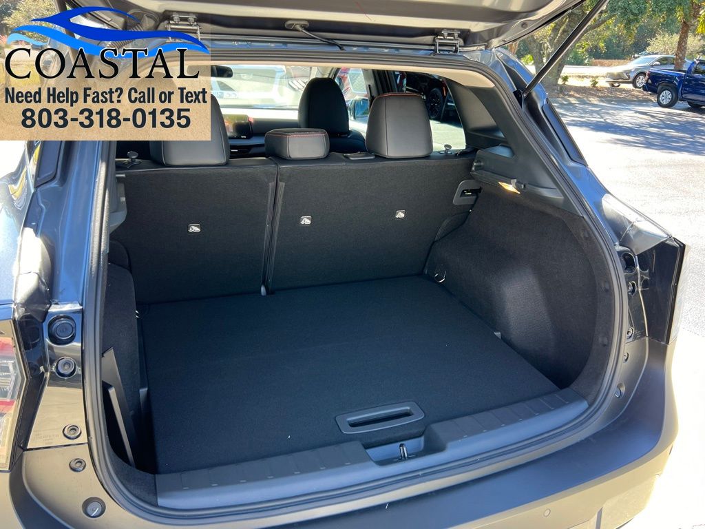 2026 Nissan KICKS SR - Photo 17