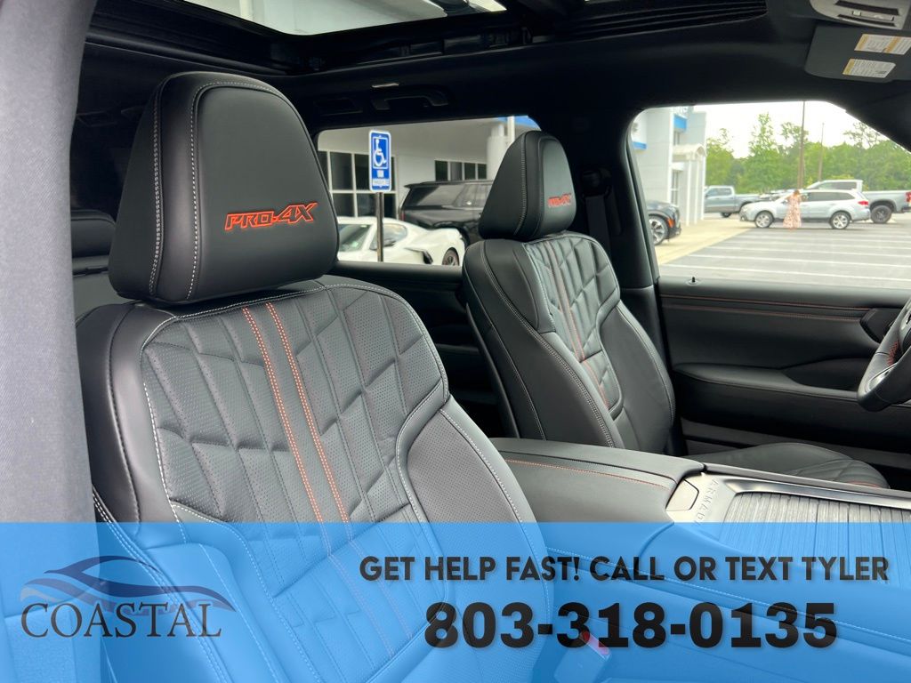 2025 Nissan Armada PRO-4X - Photo 32