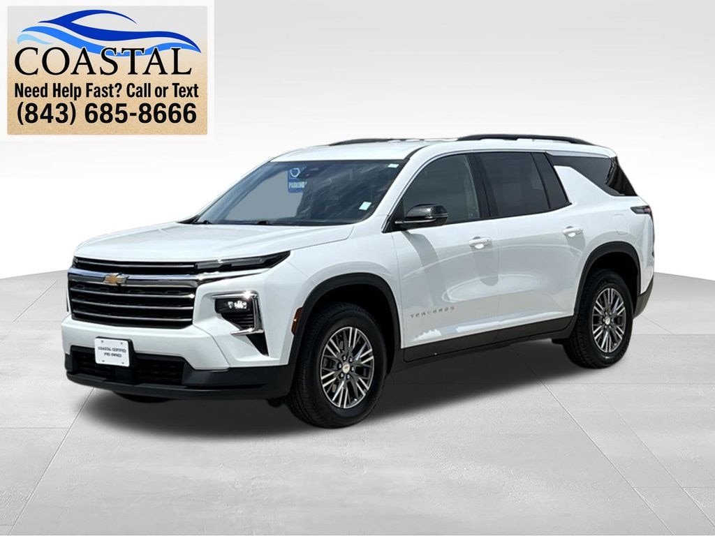Used 2025 Chevrolet Traverse LT SUV